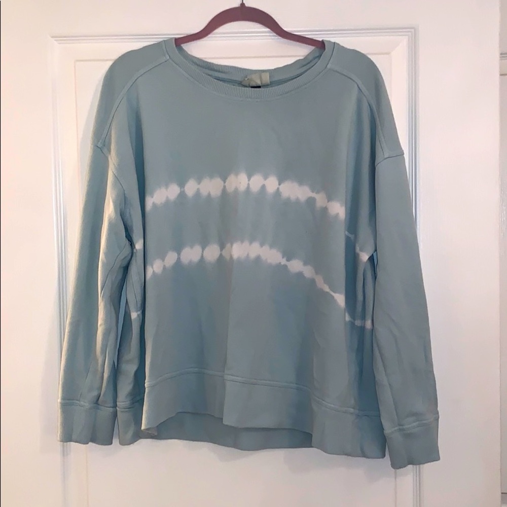 Oversized Tie-Dye Sweatshirt
